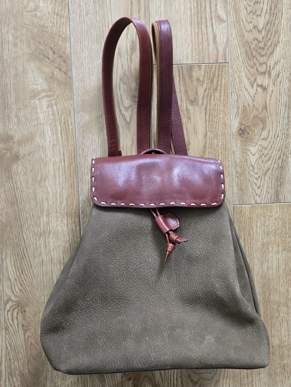 Leather CONVERTIBLE Backpack To Shoulder Bag By DORSA